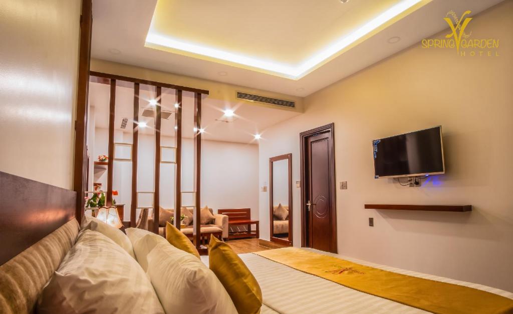 Spring Garden Hotel Lk Long Khanh Екстериор снимка