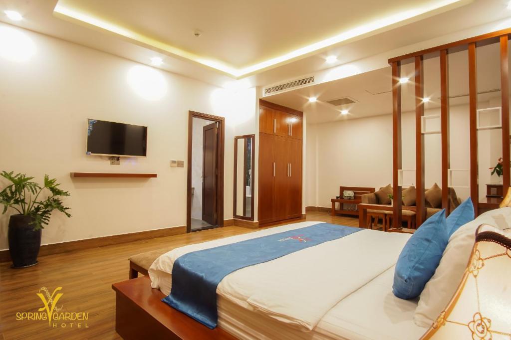 Spring Garden Hotel Lk Long Khanh Екстериор снимка
