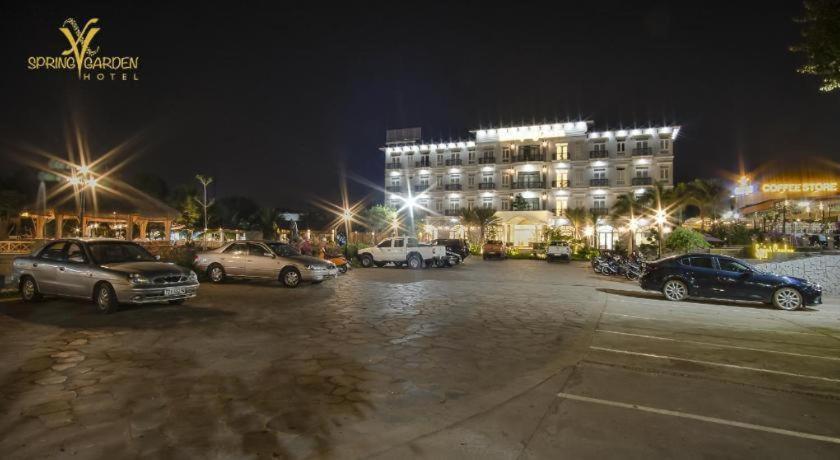 Spring Garden Hotel Lk Long Khanh Екстериор снимка